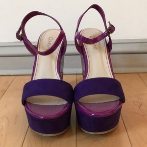 Daphne Wedged Sandals